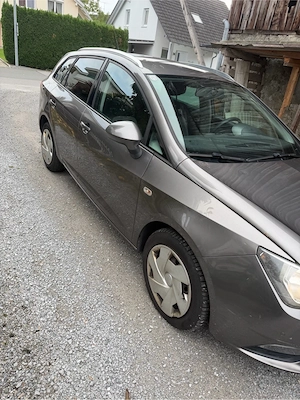 Für export!!seat ibiza 2013 bj tdi 1.6 motor 90 ps 211000 km 12 2026+4 tüv. auto ist voll fahbereit. Bild 3