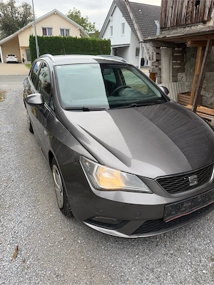 Für export!!seat ibiza 2013 bj tdi 1.6 motor 90 ps 211000 km 12 2026+4 tüv. auto ist voll fahbereit. Bild 2