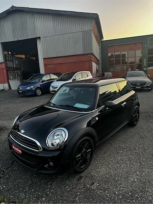 Mini Cooper One 1.6 Bild 2