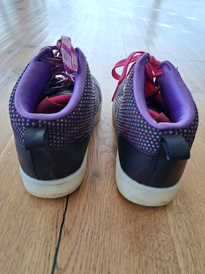 Mädchen Skechers mit leuchtender Sohle Bild 3