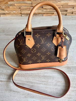 Louis Vuitton Nano Alma Damenhandtasche Bild 5