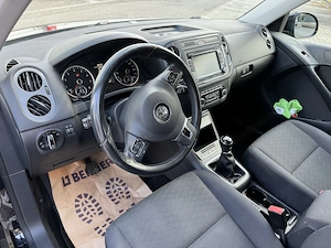 Vw Tiguan frisch vorgeführt mit Rückfahrkamera  Bild 5