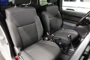 Suzuki Jimny Bild 17
