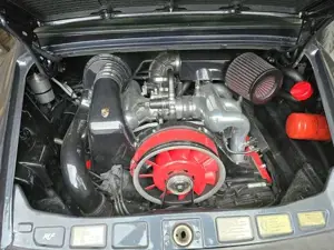 Sehr schöner Porsche 911 Targa mit Lederausstattung Bild 6