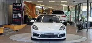 Porsche Panamera Bild 2