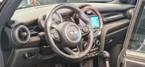 MINI Cooper S Bild 12