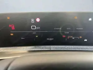 Peugeot 5008 Bild 9