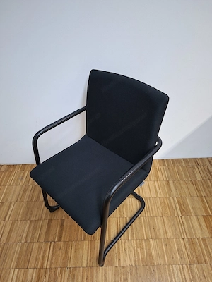  Konferenzstuhl mit Lehne schwarz Bild 3