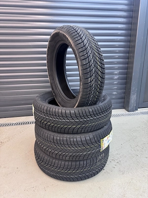 Neu*4 Stück  Winterreifen* 185 60 16 Zoll
