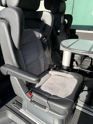 VW T6.1 Multivan 2.0 TDI 4Motion KR Generation Six Bild 8