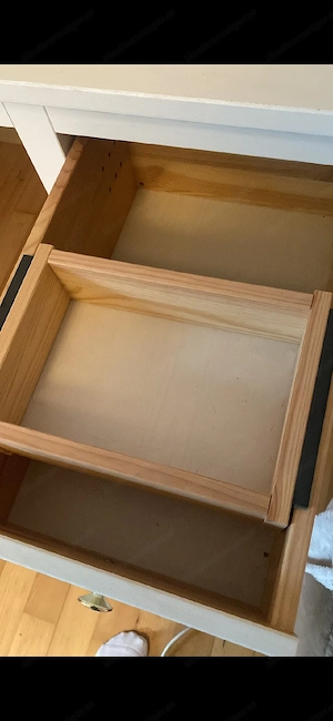 Schreibtisch Bild 4