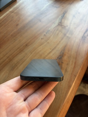 Iphone 14 128GB - schwarz Bild 4