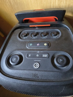 Biete hier eine JBL Party Box 320 an Bild 4