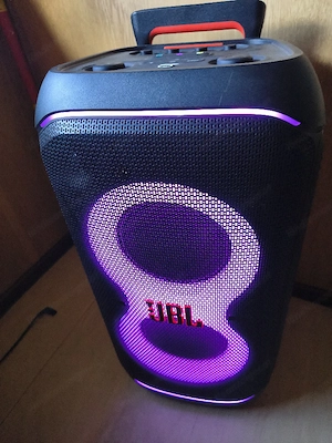 Biete hier eine JBL Party Box 320 an Bild 3