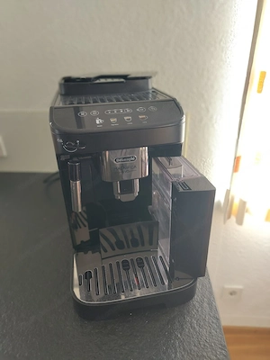 DeLongi Magnifica EVO