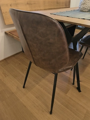 4 neuwertige Esszimmerstühle in edler Lederoptik Bild 3