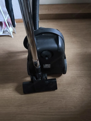 Easy Home Staubsauger Bild 3