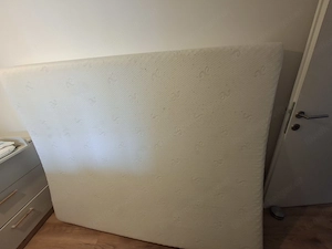 Matratze 160x200 cm   Dicke 20 cm   Sehr guter Zustand Bild 4