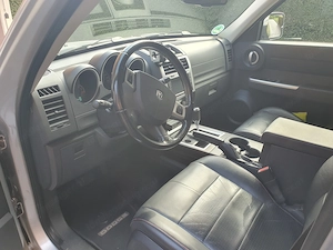 Dodge Nitro N T SUV Bild 9