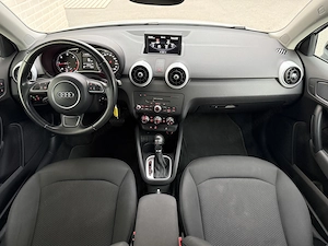 Audi A1 Sportback S-Line 1.6 TDI Erstbesitz  Bild 8