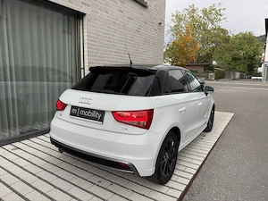 Audi A1 Sportback S-Line 1.6 TDI Erstbesitz  Bild 5