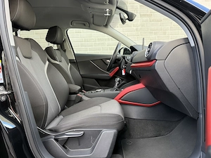 Audi Q2 35 TFSI Sport Bild 10