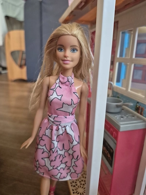 Barbie Spielhaus klappbar Bild 5