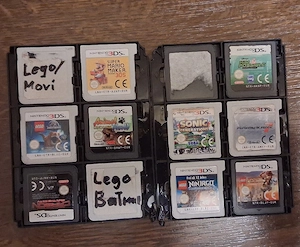 Nintendo 2DS inkl 34 Spiele Taschen Bild 2