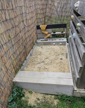 Sandkasten   Sandkiste schmal Bild 2