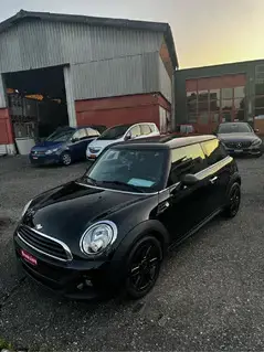 Mini Cooper One 1.6 Bild 2