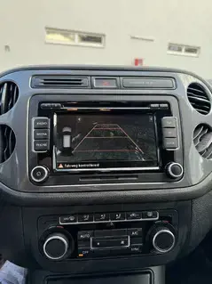 Vw Tiguan frisch vorgeführt mit Rückfahrkamera 