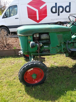 Oldtimer Traktor  Bild 3