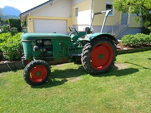 Oldtimer Traktor  Bild 5