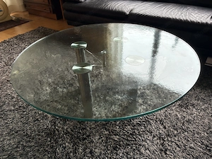 Glas-Couchtisch 110 cm