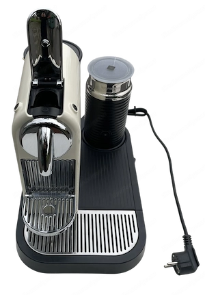 Nespresso CitiZ & Milk   Kaffeemaschinen-Set mit integriertem Aeroccino-Sockel Bild 2