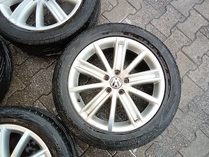 VW Tiguan Alu Sommerräder 235 50 R18  Bild 4