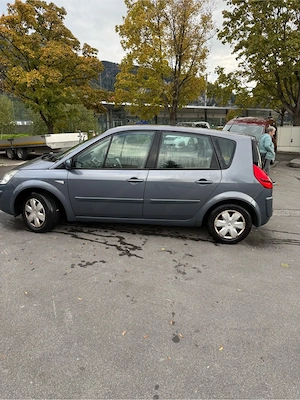 Verkaufe Renault Megane Scenic Bild 8