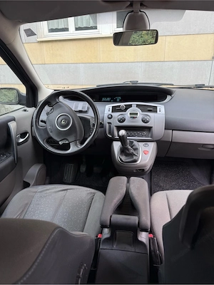Verkaufe Renault Megane Scenic Bild 2