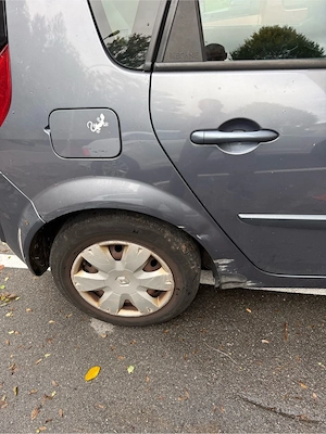 Verkaufe Renault Megane Scenic Bild 7