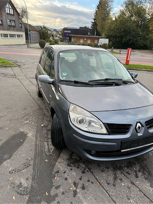 Verkaufe Renault Megane Scenic Bild 5