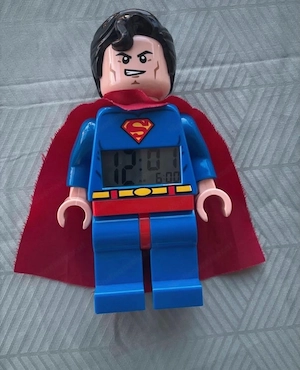 LEGO Superman Minifiguren-Wecker mit Alarmfunktion Bild 5