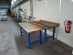 Stabile Werkbank mit Massivholzplatte zu verkaufen Bild 3