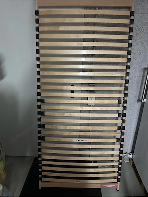 1 Stk Lattenrost 90 x 200 cm - guter Zustand