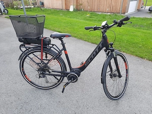 Scott Damen E-Bike   Shimano STEPS   wenig gefahren Bild 4