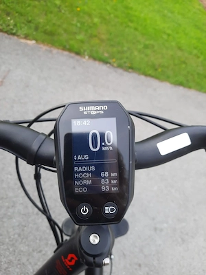Scott Damen E-Bike   Shimano STEPS   wenig gefahren Bild 3