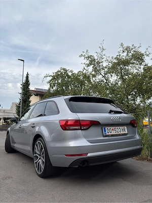 Audi A4 2.0tdi gültiges pickerl Bild 3