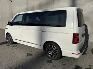 VW T6.1 Multivan 2.0 TDI 4Motion KR Generation Six Bild 2