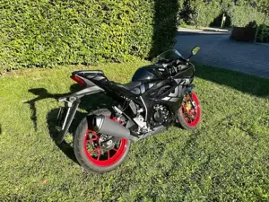 Motorrad Suzuki GSX-R125 Bild 5