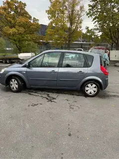 Verkaufe Renault Megane Scenic Bild 8