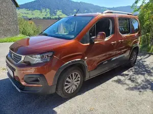 Peugeot Rifter Allure - praktisch, geräumig und campingtauglich -  in TOP Zustand! Bild 4